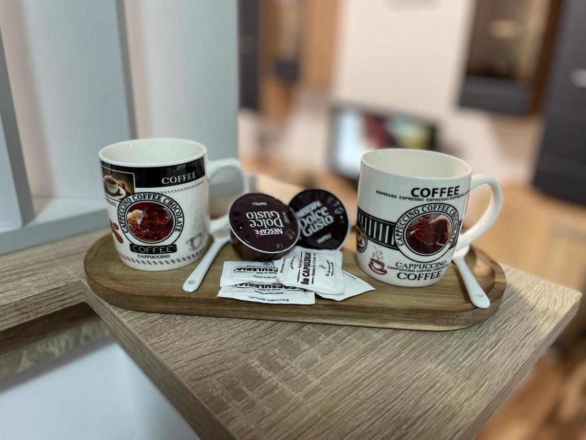 Central Studio Lcs Vajdahunyad Kültér fotó