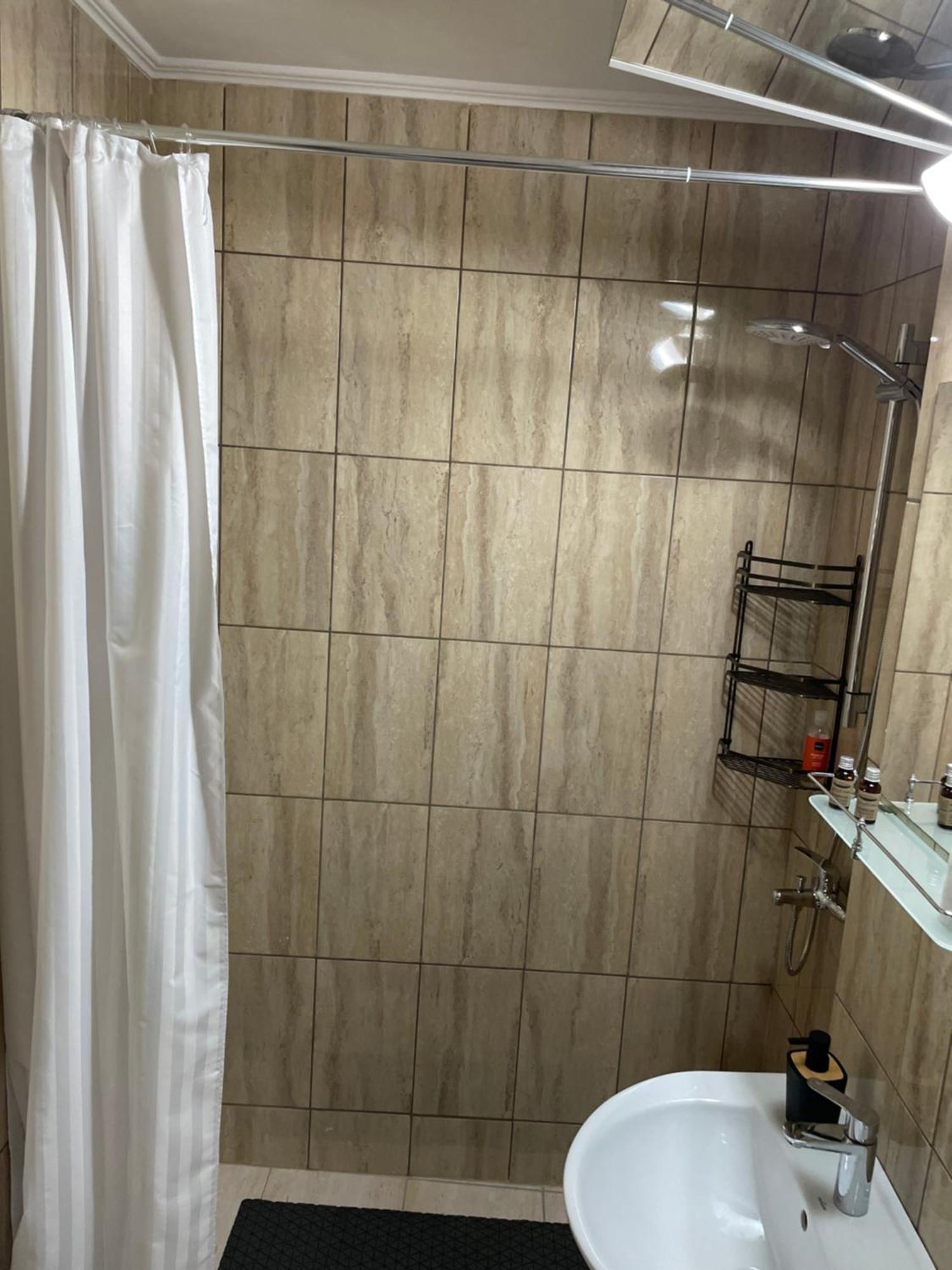 Central Studio Lcs Vajdahunyad Kültér fotó